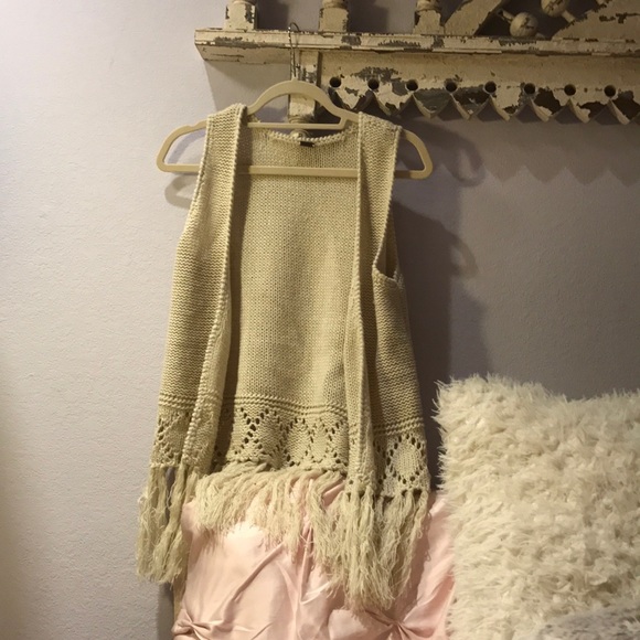 Cute lace pull over(: - Picture 1 of 2